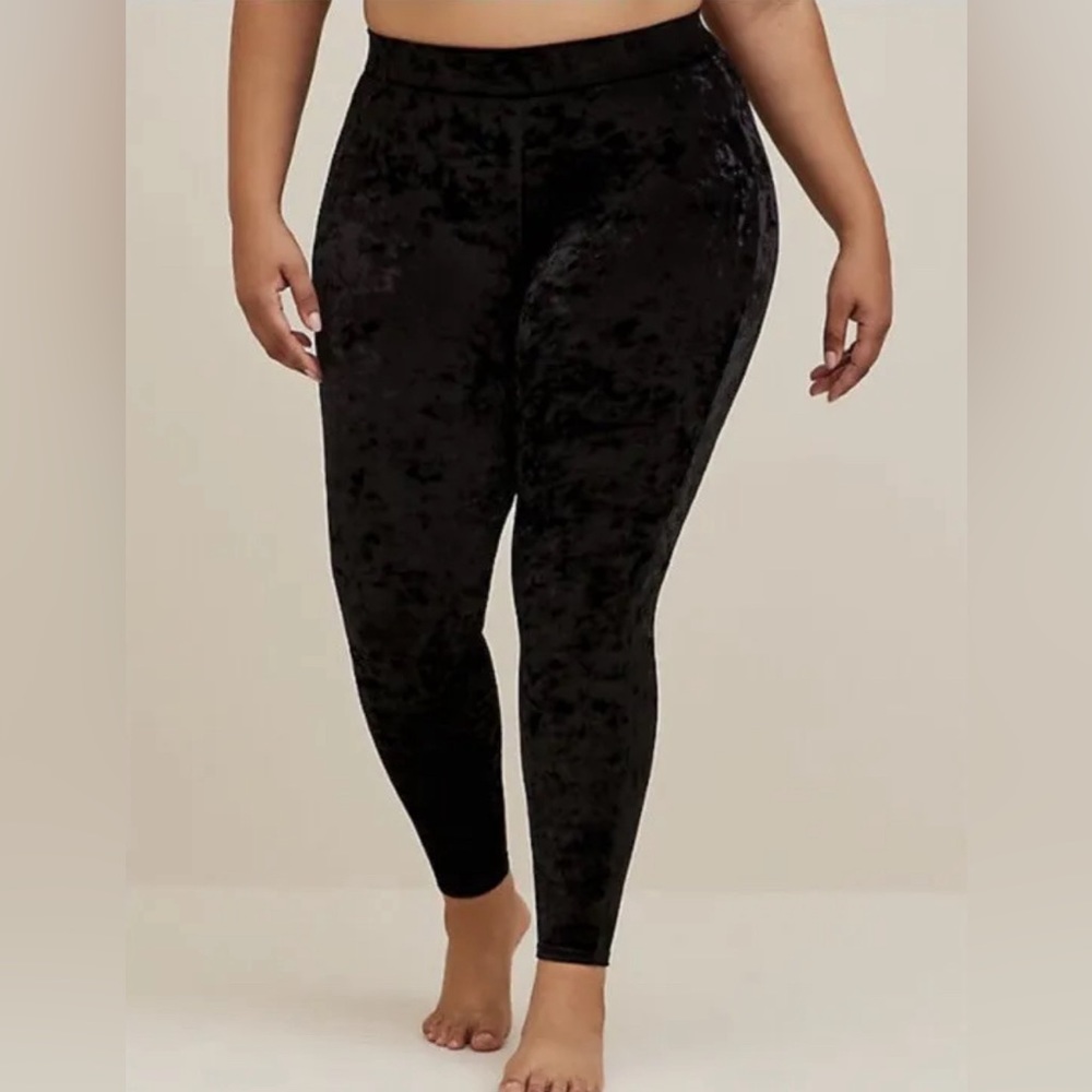 Torrid Black Crushed Velvet Pull On Pant Full length Legging Thick Waistband